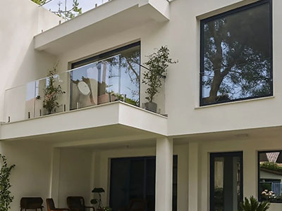 Rikonstruksion i polte i viles ne Qerret Rikonstruksion i polte i viles ne Qerret